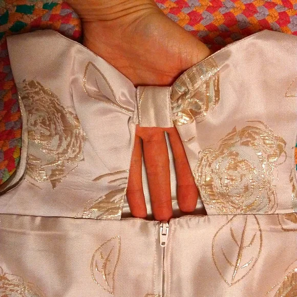 2/$30 Rose Pink Dreas - Picture 4 of 6